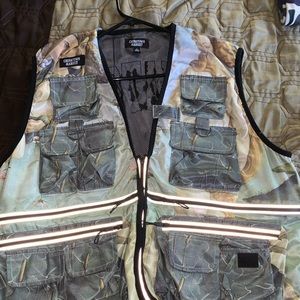 Chinatown Market Vest